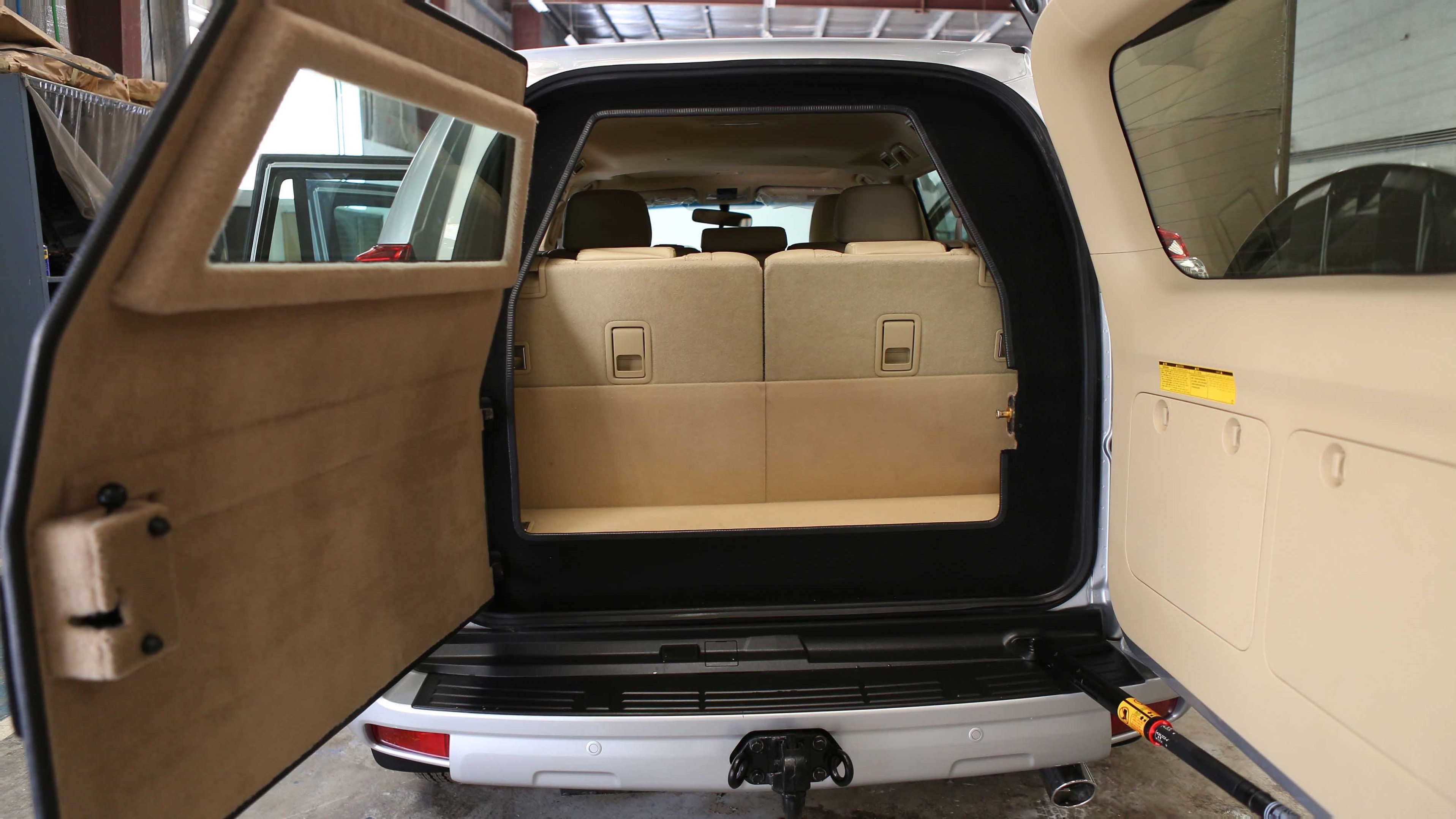 armored-Landcruiser-prado